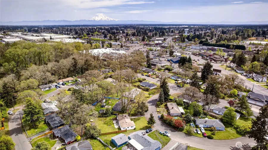 27 Crescent Circle Sw, Lakewood, WA 98499 - #2