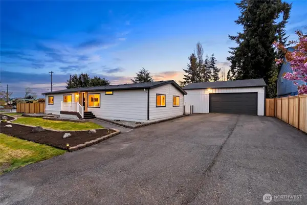 651 S 143rd Place, Burien, WA 98168