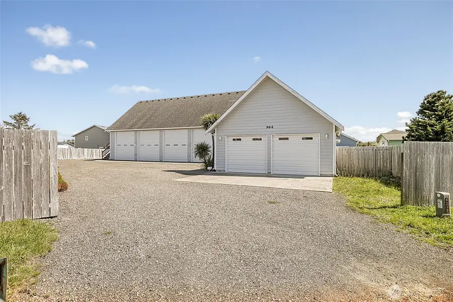 964 Attu Court Sw, Ocean Shores, WA 98569 - #2