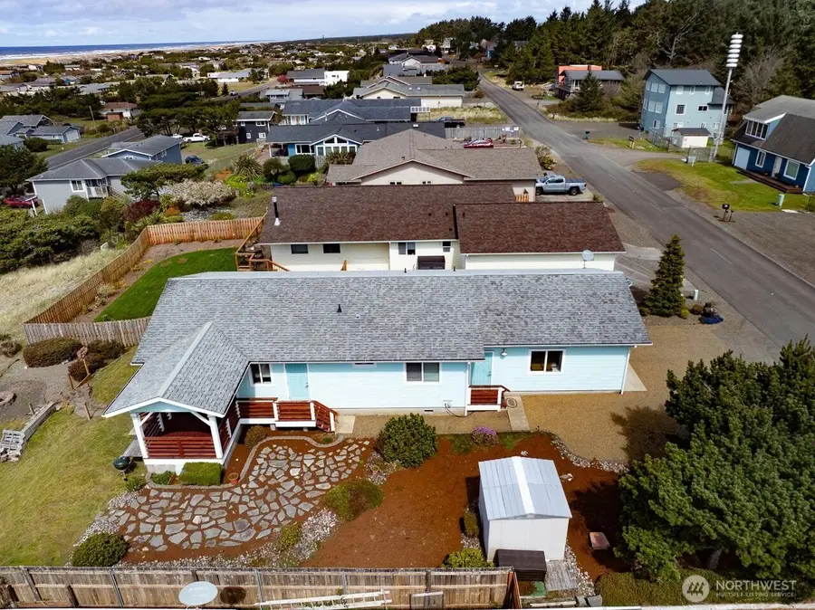33013 J Place, Ocean Park, WA 98640 - #3