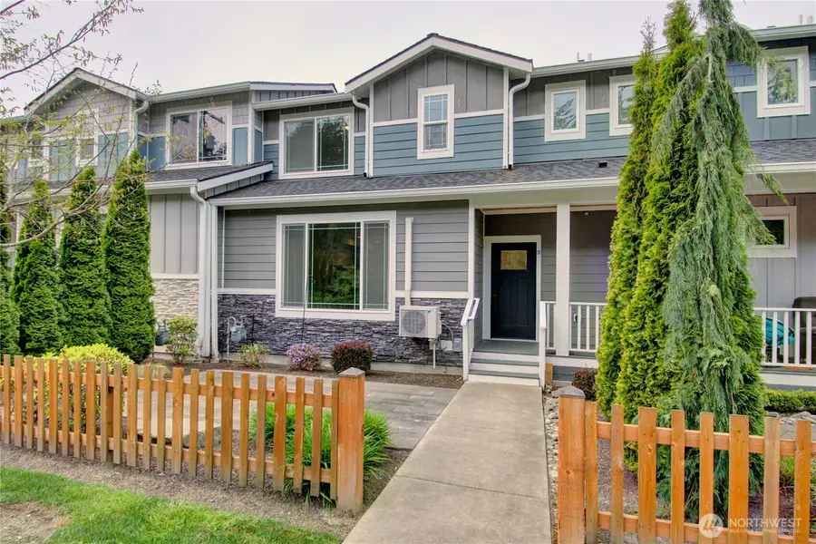 313 E Hazel Street #D, Mount Vernon, WA 98273 - #2