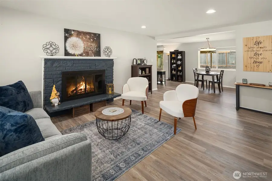 1067 Anacortes Avenue Ne, Renton, WA 98059 - #3