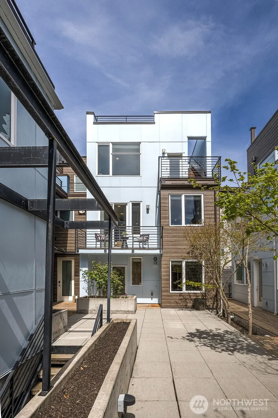 4331 Woodland Park Avenue N, Seattle, WA 98103 - #1