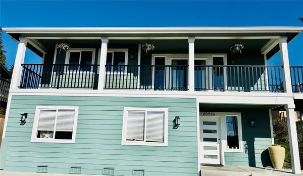 20916 3rd Avenue S, Des Moines, WA 98198