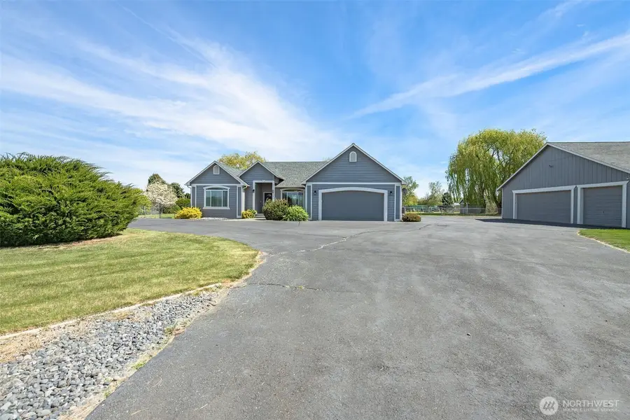 3171 NE Snow Goose, Moses Lake, WA 98837 - #2