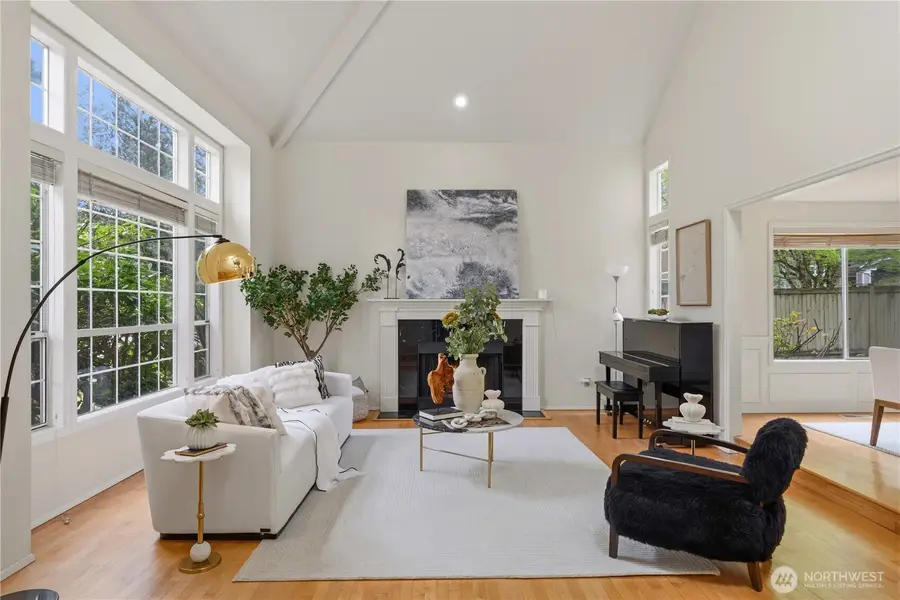 26057 SE 38th St, Sammamish, WA 98029 - #3