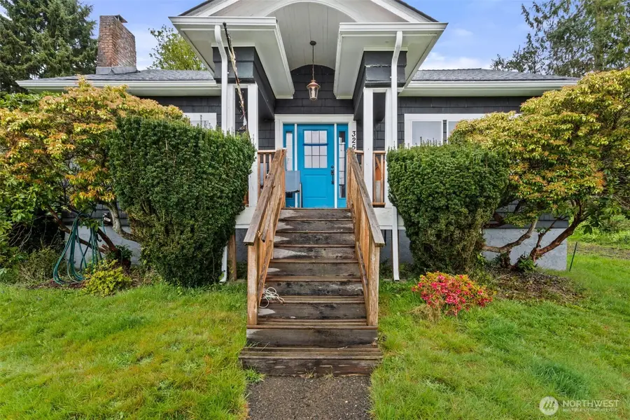 325 Wheeler Avenue, Hoquiam, WA 98550 - #2