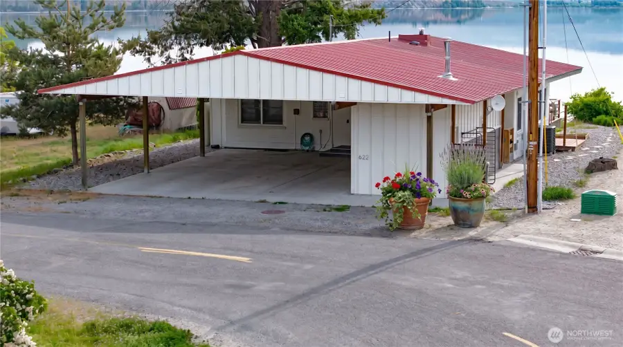 622 1st Street, Brewster, WA 98812 - #2