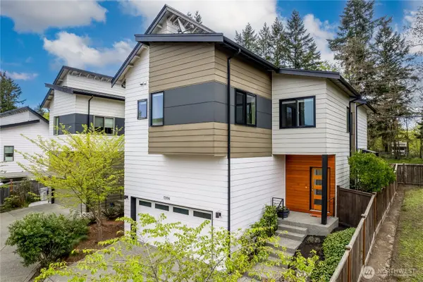 13114 SE 219th Place, Kent, WA 98031