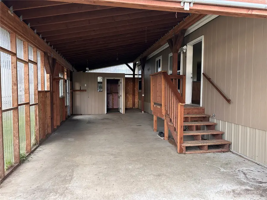 711 S Rain Street Ne, Ocean Shores, WA 98569 - #3