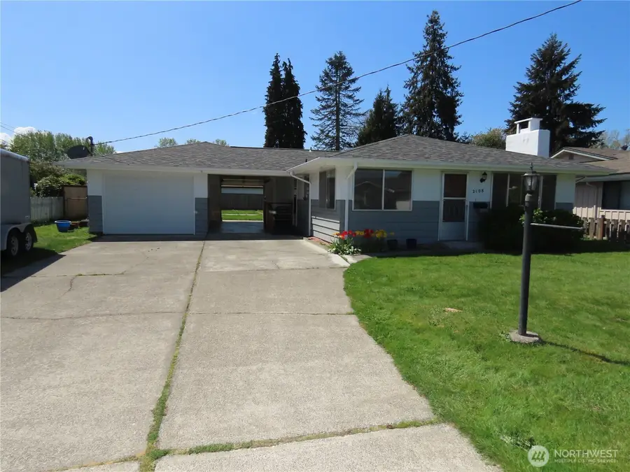 2108 Tacoma Road E, Puyallup, WA 98371 - #2