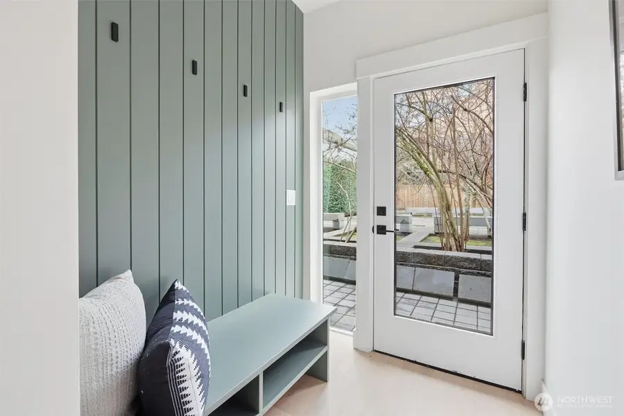 2018 Fairview Avenue E #D, Seattle, WA 98102 - #3