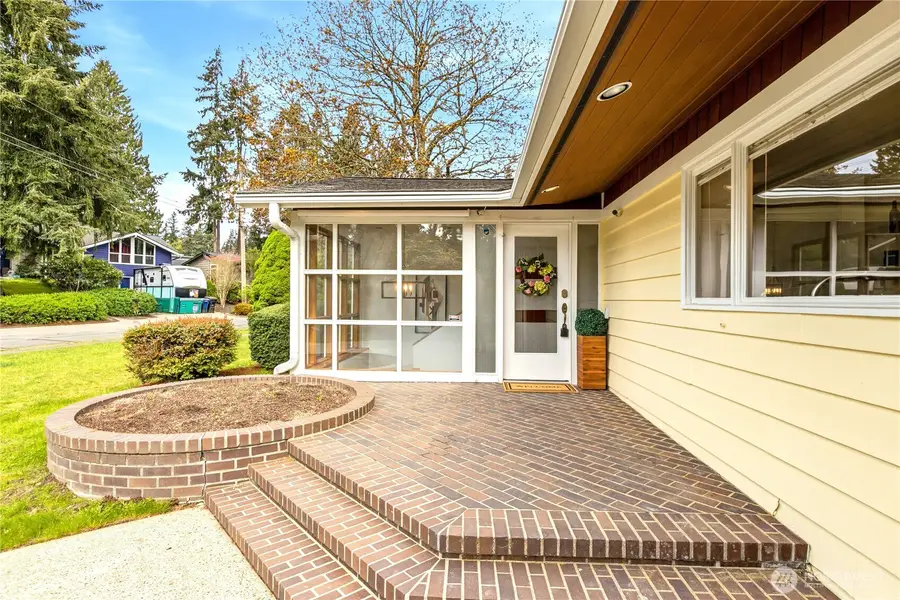 7020 137th Avenue Ne, Redmond, WA 98052 - #3