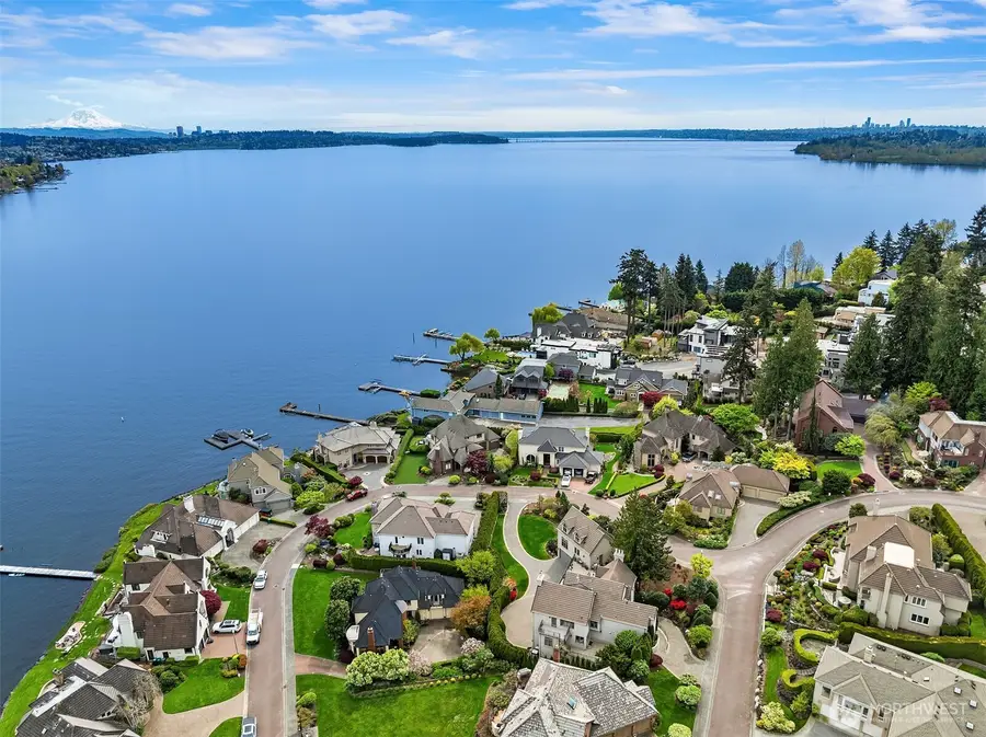 8496 NE Woodland Cove Drive, Kirkland, WA 98034 - #3