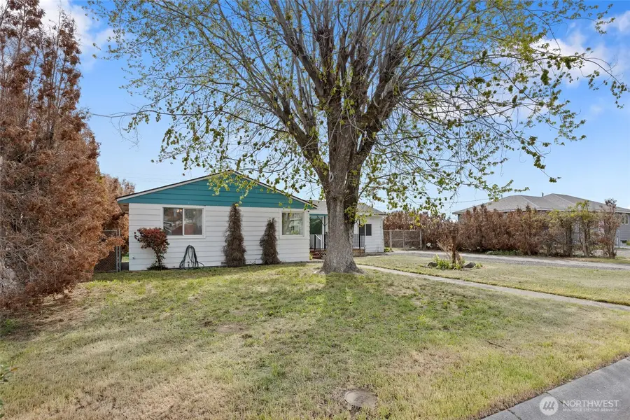 4259 Joann Drive Ne, Moses Lake, WA 98837 - #3