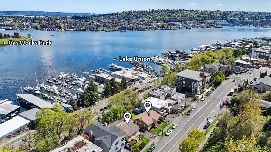 2540 Dexter Ave N Avenue N, Seattle, WA 98109 - #2