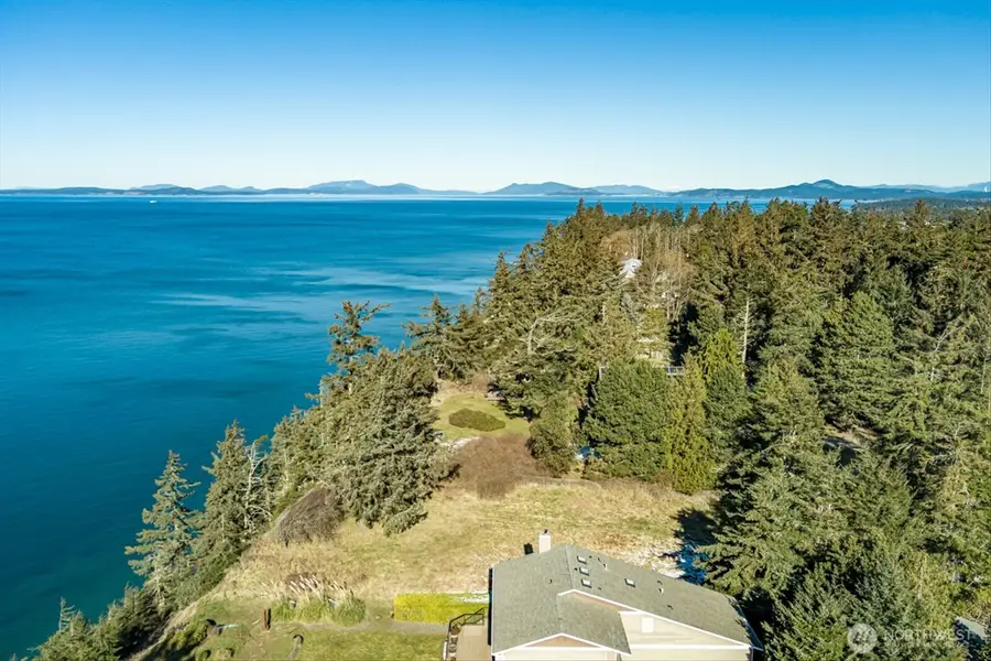 2089 West Beach Road, Oak Harbor, WA 98277 - #2