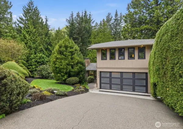 3531 NE 166th Street, Lake Forest Park, WA 98155