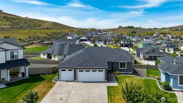 1075 Klamath Court, Richland, WA 99352