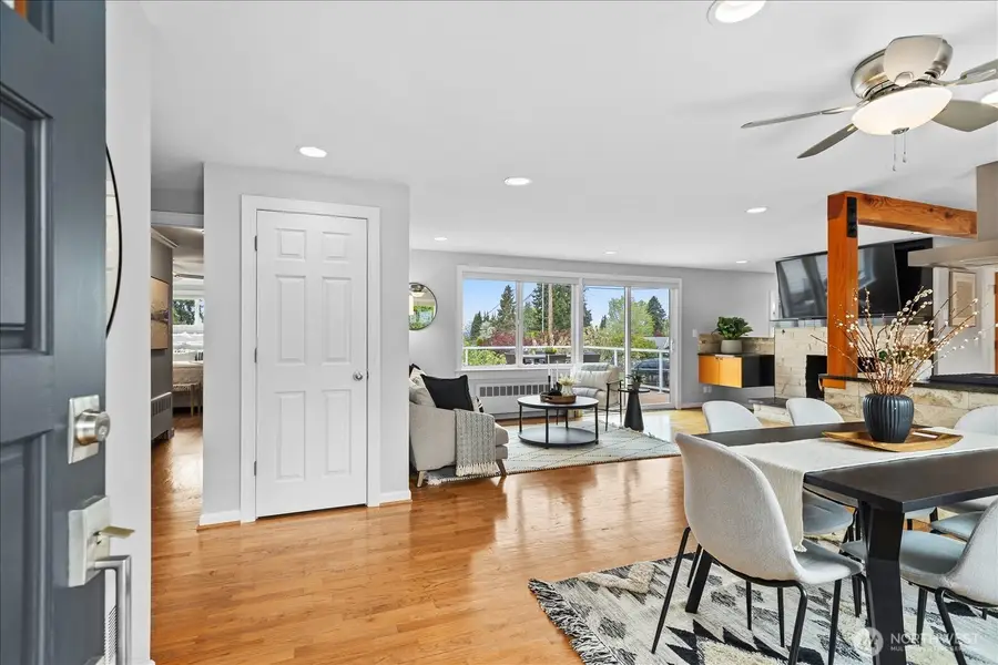 747 Olympic Avenue, Edmonds, WA 98020 - #2