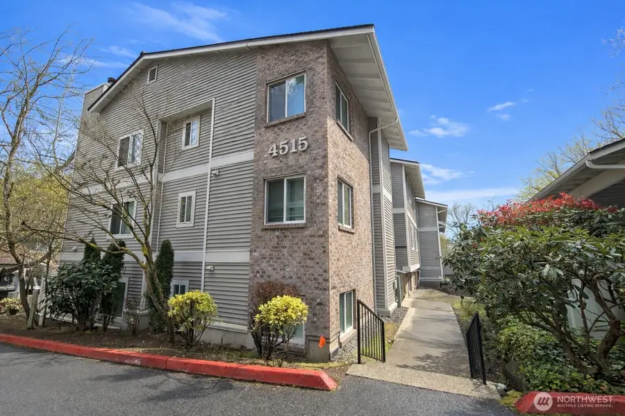 4515 125th Avenue Se #B306, Bellevue, WA 98006 - #3