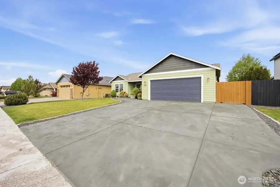 3807 Milagro Dr, Pasco, WA 99301 - #2