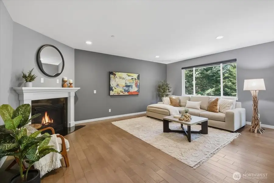 9125 Satterlee Avenue Se, Snoqualmie, WA 98065 - #2