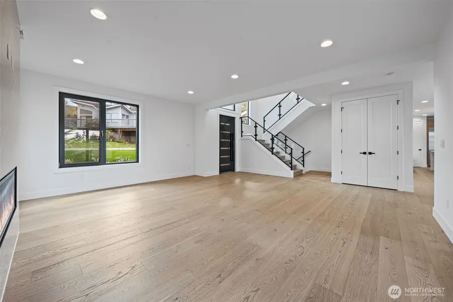 16036 SE 44th Court, Bellevue, WA 98006 - #3