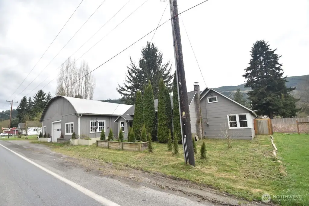 2071 Valley Highway, Deming, WA 98244 - #1