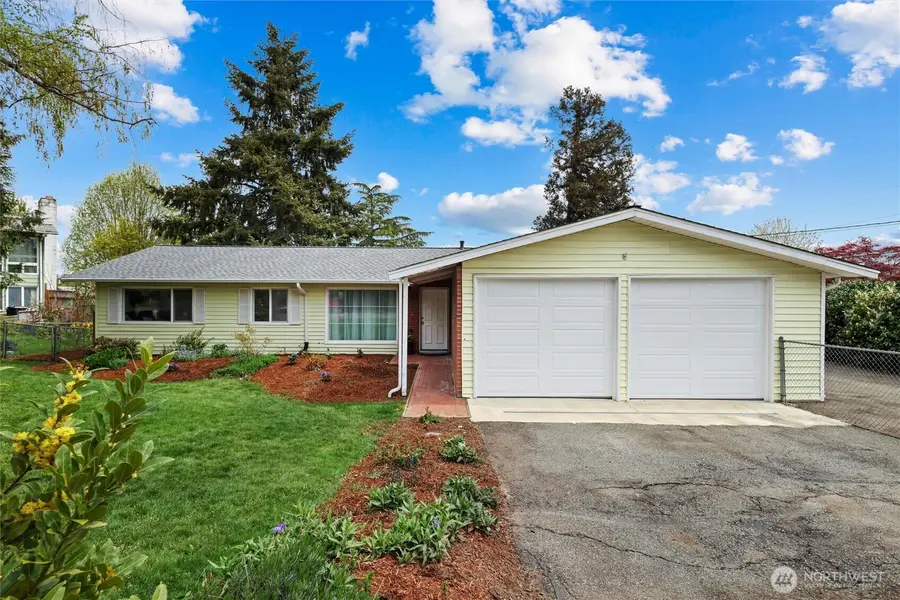 26132 19th Avenue S, Des Moines, WA 98198 - #2