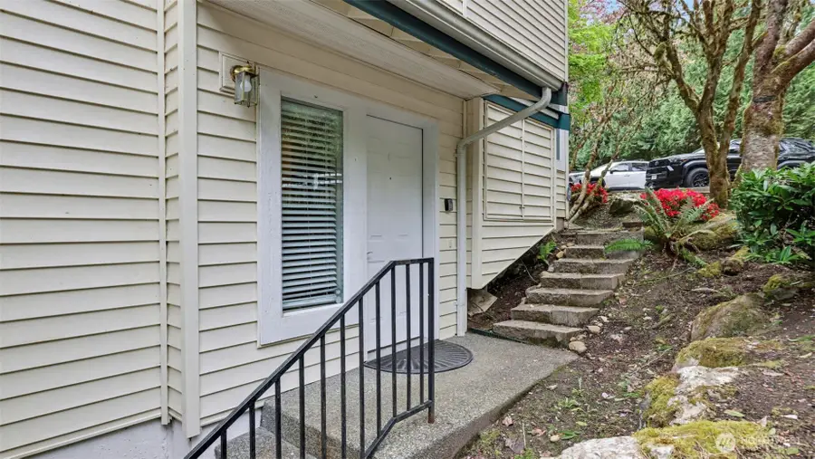 2170 NW Pacific Yew Place #2170, Issaquah, WA 98027 - #3