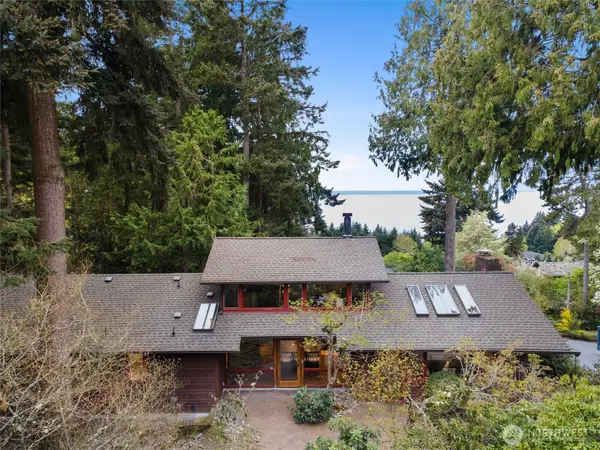 6920 160th Street Sw, Edmonds, WA 98026