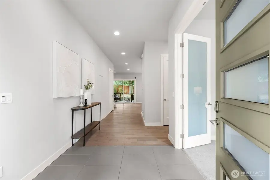 2306 Ne 145th St, Shoreline, WA 98155 - #3