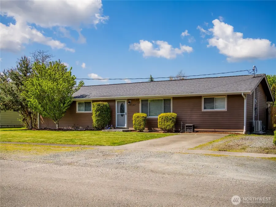 247 S D St, Buckley, WA 98321 - #2