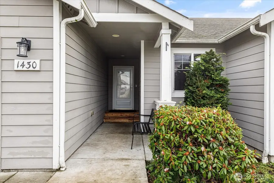 1430 NW Camellia Loop, Oak Harbor, WA 98277 - #3