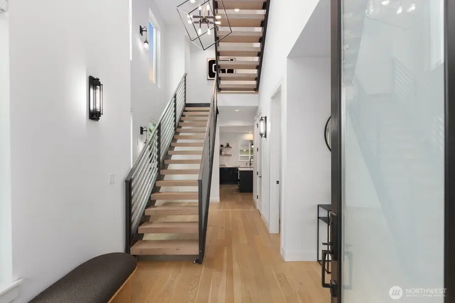 6233 Carleton Avenue S, Seattle, WA 98108 - #2