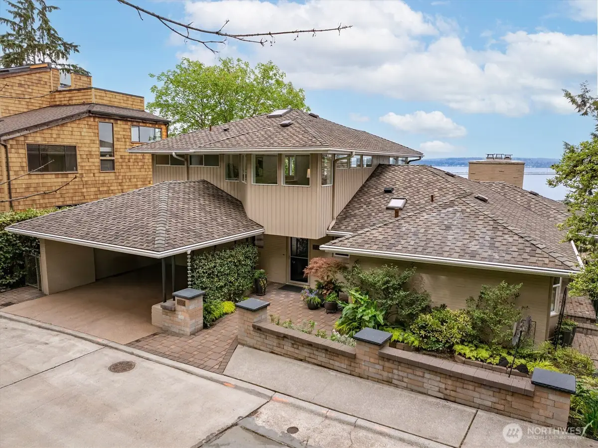 2530 Mount Claire Drive S, Seattle, WA 98144 - #1