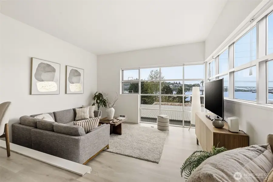 2364 Fairview Avenue E #8, Seattle, WA 98102 - #3