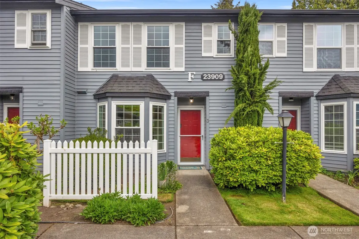 23909 56th Court S #F3, Kent, WA 98032 - #1