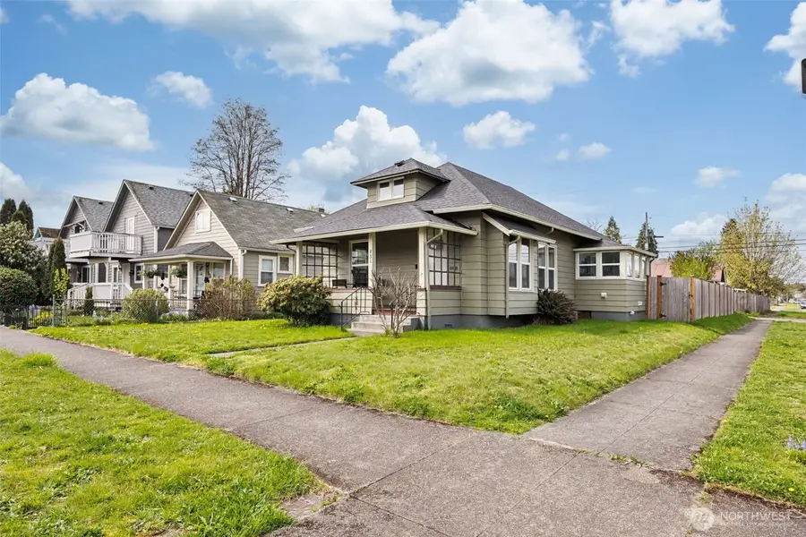 931 N Tower Avenue, Centralia, WA 98531 - #2