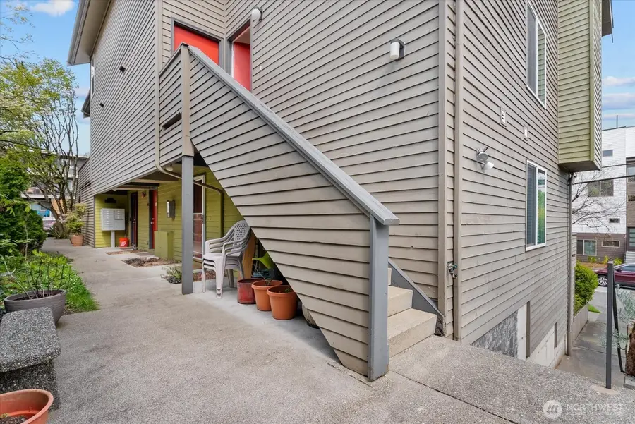 1109 N Allen Place #205, Seattle, WA 98103 - #3