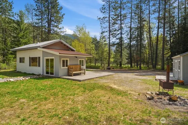 17310 Jenne Drive, Entiat, WA 98822