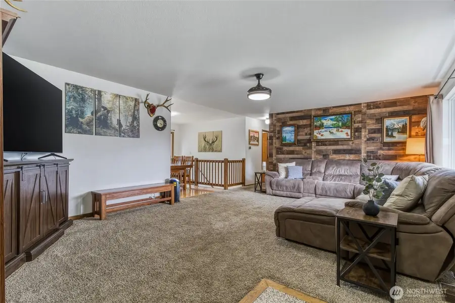 304 SW 11th Street, College Place, WA 99324 - #3