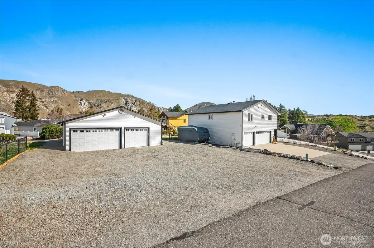 225 E Marine View Place, Orondo, WA 98843 - #1