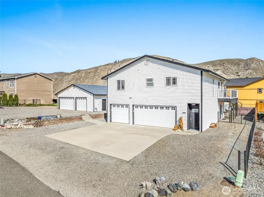 225 E Marine View Place, Orondo, WA 98843 - #2