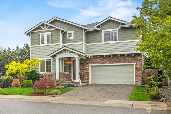 25499 SE 274th Place, Maple Valley, WA 98038
