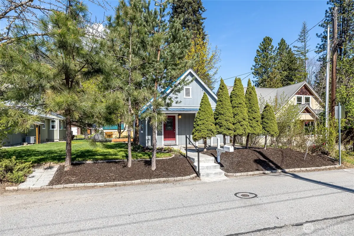 132 Whitman Street, Leavenworth, WA 98826 - #1