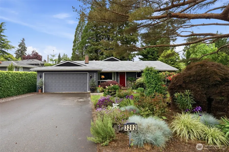 3202 Crystal Springs Road W, University Place, WA 98466 - #3
