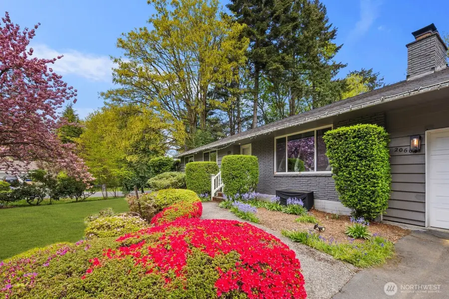 20604 4th Avenue Sw, Normandy Park, WA 98166 - #3