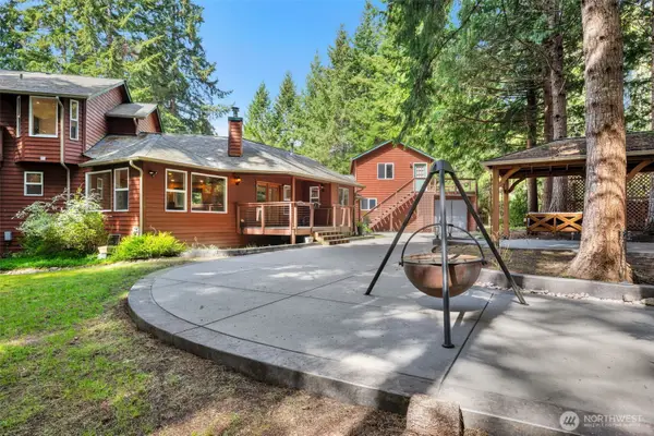 1038 NE Blue Ridge Drive, Poulsbo, WA 98370